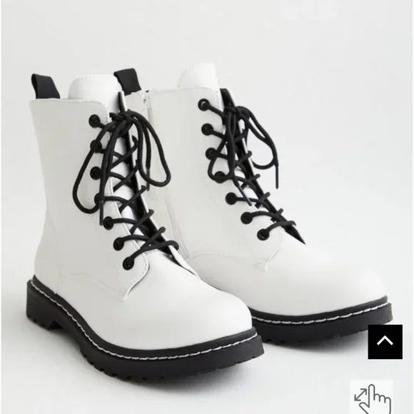Torrid Size 10 "Stevie" White Chunky Combat Boot Black Sole & Black Laces NIB - Picture 1 of 14